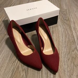 Alfani Scarlet Knit Heels Size 8M